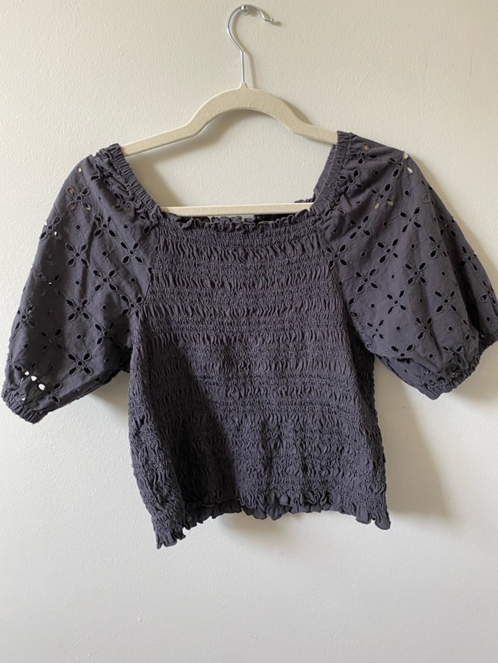 LOFT 100% Cotton Charcoal Smocked Square-Neck Eyelet Puff Sleeve Top L